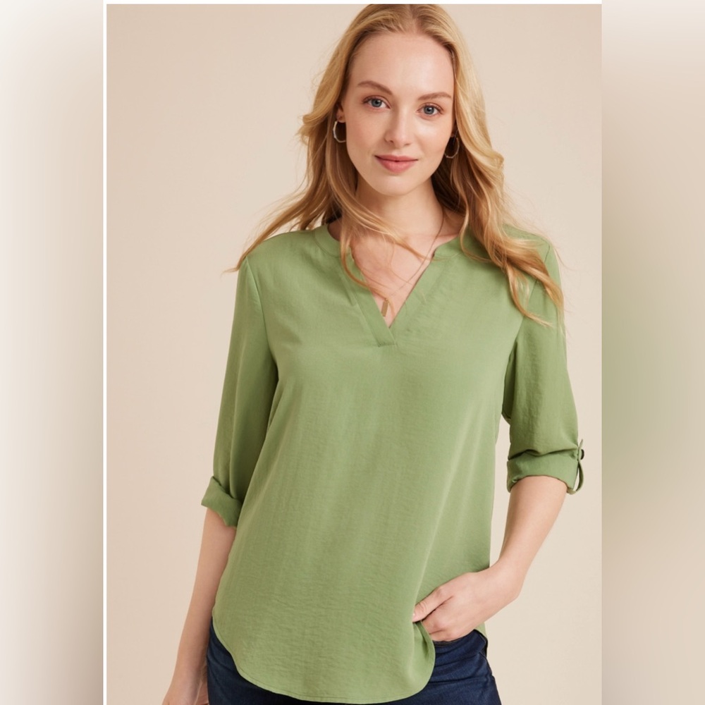 Maurices Olive Green Atwood 3/4 Sleeve Popover Blouse